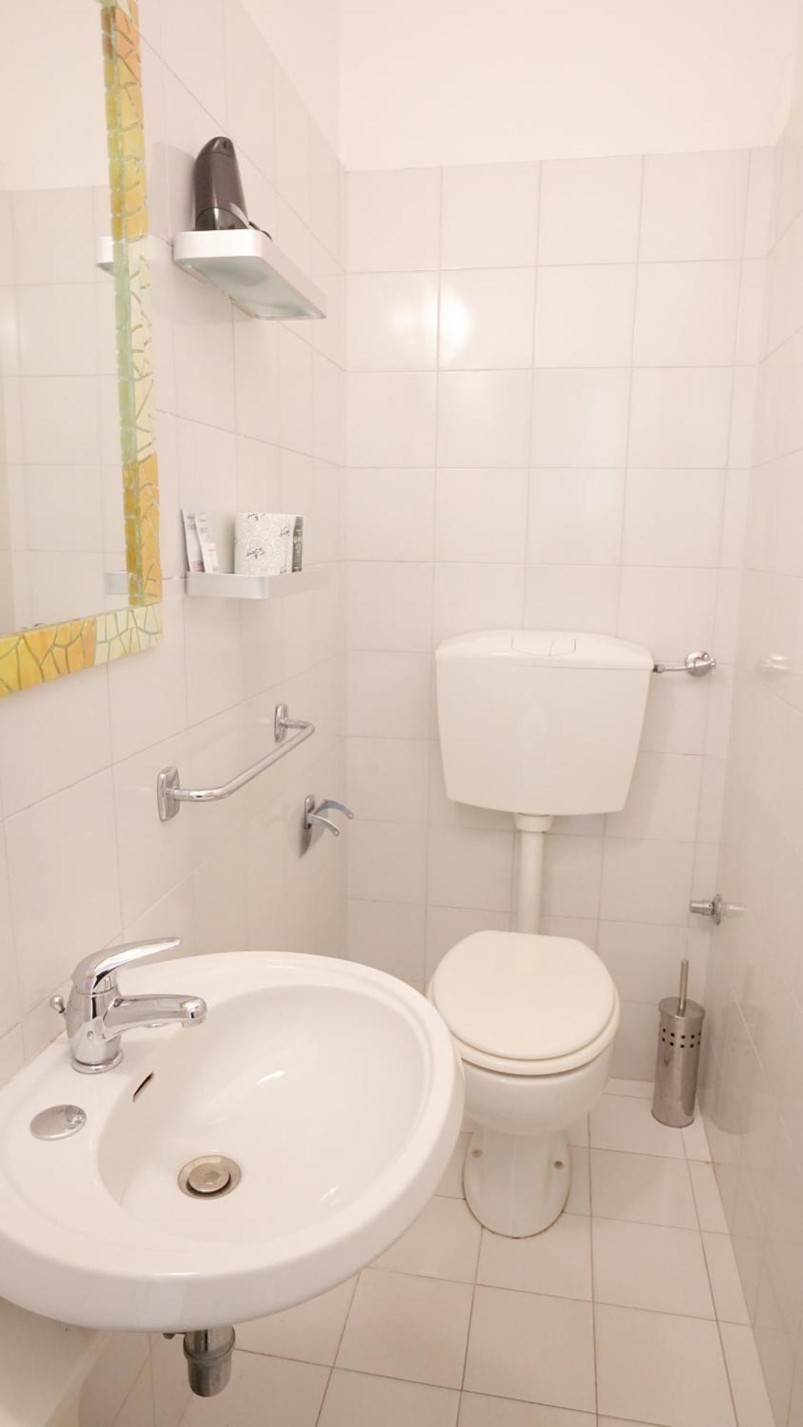 A Casa Di Mario E Nene Panzió Viareggio Kültér fotó