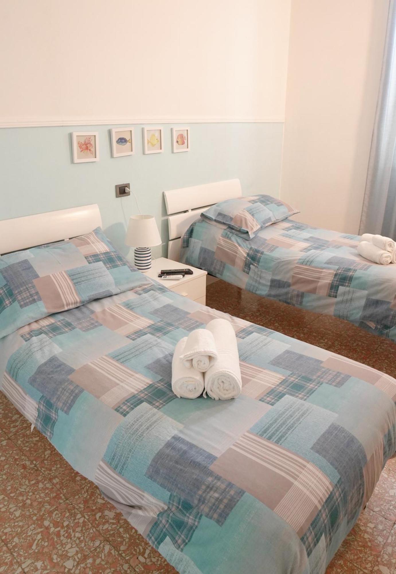 A Casa Di Mario E Nene Panzió Viareggio Kültér fotó