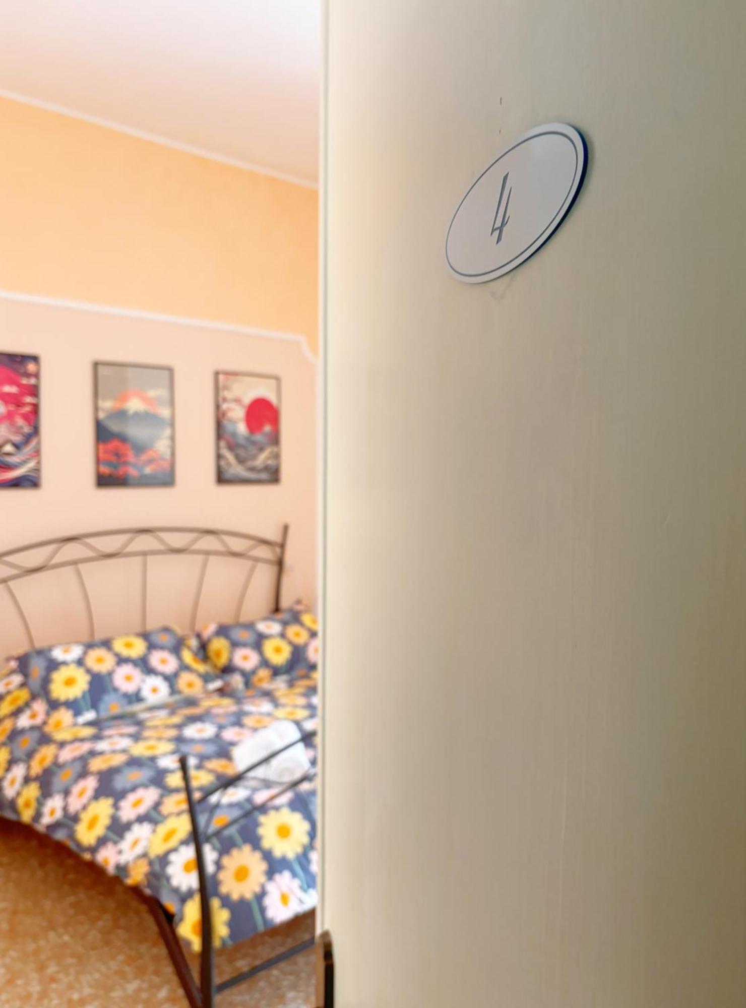 A Casa Di Mario E Nene Panzió Viareggio Kültér fotó
